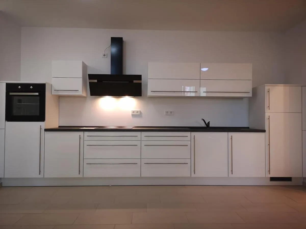 Apartment Near Fair And Central City In Few Min, With Garden Frankfurt nad Mohanem